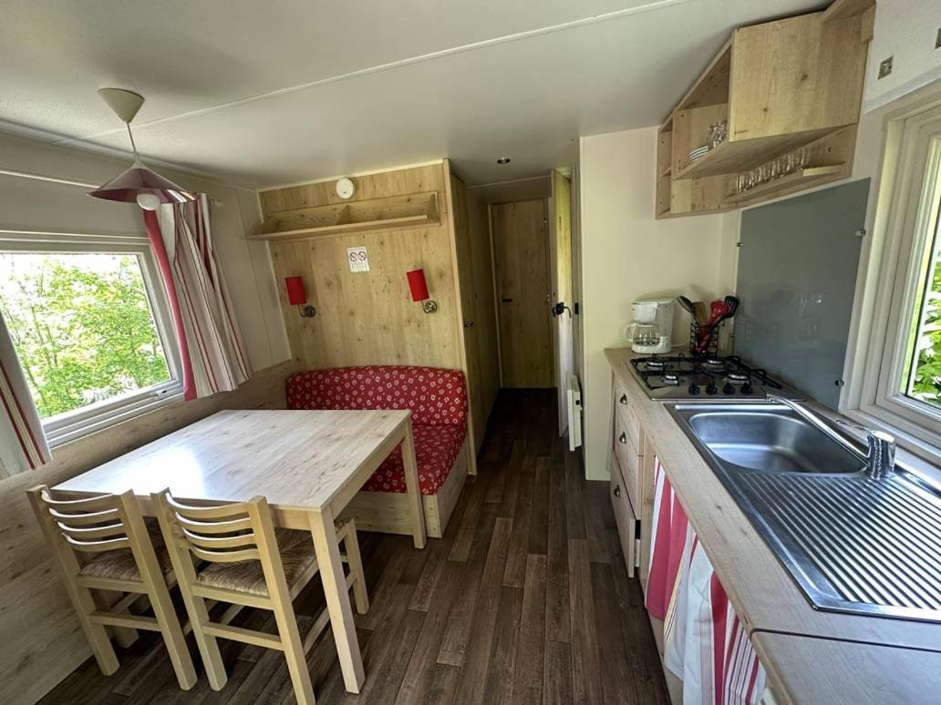 Camping La Sabliere Saint-Jans-Cappel Exterior photo